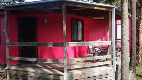 Smugglers Cove Holiday Village - Accommodation Nelson Bay 0
