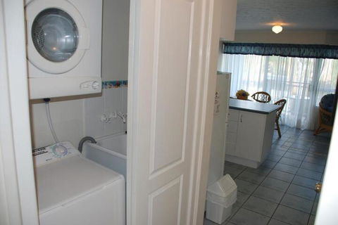 Jade Waters Holiday Apartments - Accommodation Nelson Bay 2