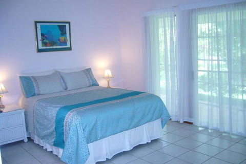 A Tropical Escape Bed & Breakfast - Accommodation Nelson Bay 4