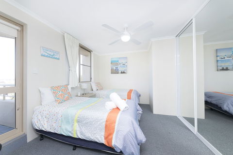 Beaches International - Accommodation Nelson Bay 3