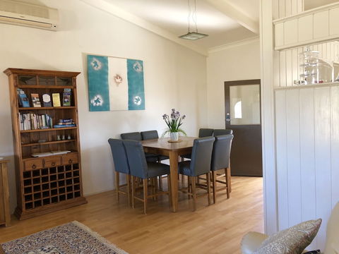 Dam It Getaway- Homestead - Accommodation Nelson Bay 1