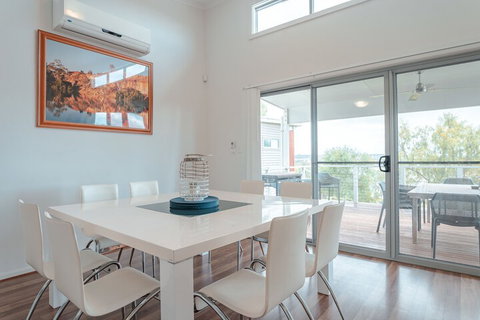 Aruma River Resort - Accommodation Nelson Bay 3