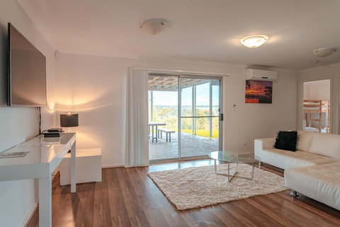 Aruma River Resort - Accommodation Nelson Bay 5