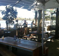 Tani Hill - Accommodation Nelson Bay