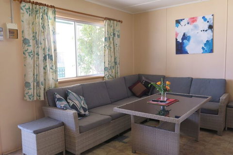 Jurien Beachfront Holiday Units - Accommodation Nelson Bay 5