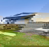 The Oxley Estate - Accommodation Nelson Bay