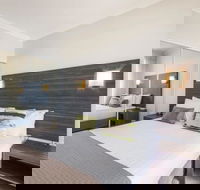 Dolphin Quay Apartments - Accommodation Nelson Bay