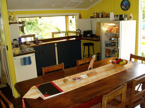 Mango Tourist Hostel - Accommodation Nelson Bay 6