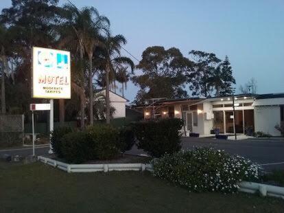 Lake Munmorah Motel - Accommodation Nelson Bay 5