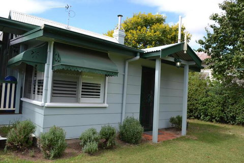 Pitstop Lodge Guesthouse B & B - Accommodation Nelson Bay 4