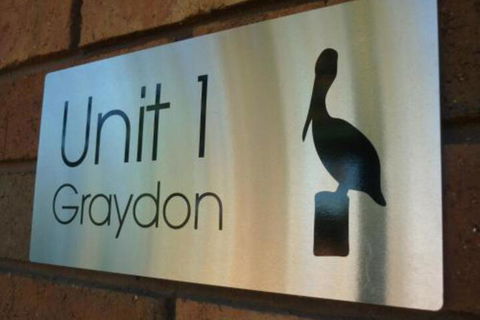 Unit1 Graydon Lodge - Accommodation Nelson Bay 4