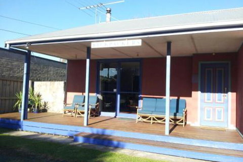 Anglesea Backpackers - Accommodation Nelson Bay 0
