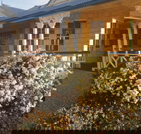 Grovely House Bed  Breakfast