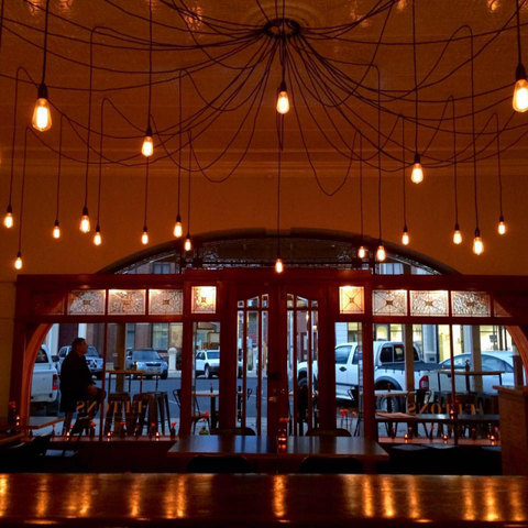 Eltons Eating + Drinking - Nelson Bay Accommodation.com 2