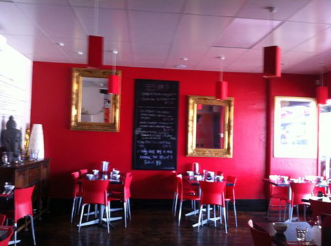 Tongue Thai'd - Nelson Bay Accommodation.com 0