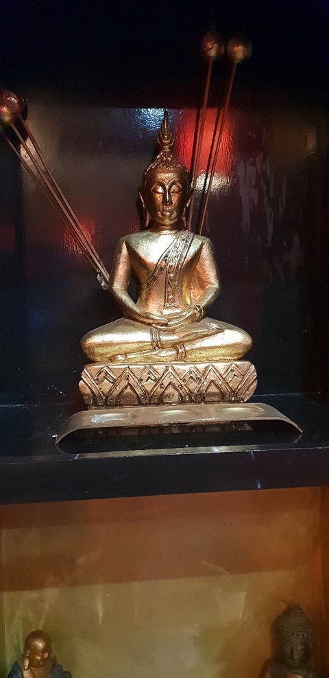 Tongue Thai'd - Nelson Bay Accommodation.com 1