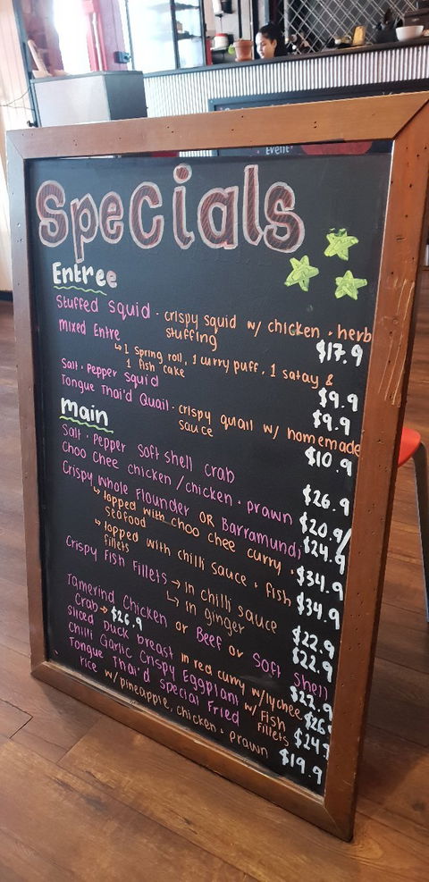 Tongue Thai'd - Nelson Bay Accommodation.com 3