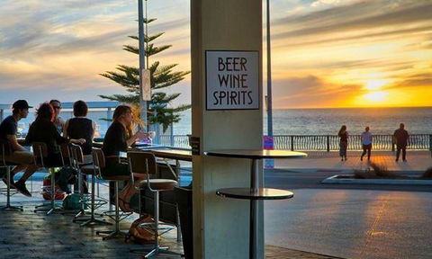 NINE 50 Restaurant & Bar - Accommodation Nelson Bay 1
