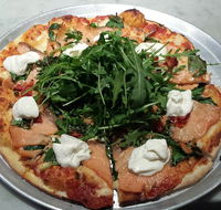 Mr Smokestack Woodfire Pizza - Nelson Bay Accommodation.com
