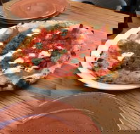 Bronx Napoli Pizzeria 1999 - Nelson Bay Accommodation.com