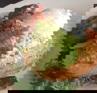 Lake Restaurant cafe - Nelson Bay Accommodation.com