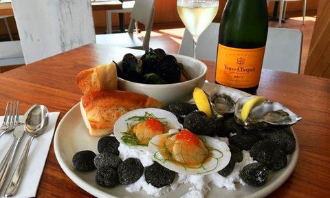 Three Figs Cafe - Accommodation Nelson Bay 11