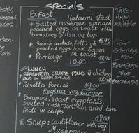 La Dimora Cafe - Accommodation Nelson Bay