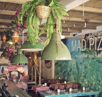 MAD PIZZA e BAR - Accommodation Nelson Bay