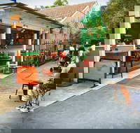 The Sneaky Grind - Accommodation Nelson Bay