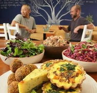 Organic Feast Wholefoods Cafe - Nelson Bay Accommodation.com