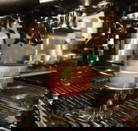 Cuts On Fitzroy - Accommodation Nelson Bay