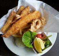 Commercial Hotel Bistro - Nelson Bay Accommodation.com