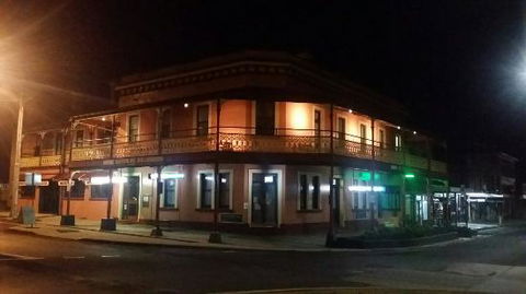 The Great Central Hotel - Accommodation Nelson Bay 0