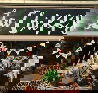 La Chikky - Accommodation Nelson Bay