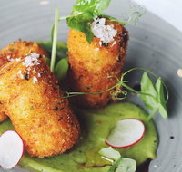No 10 Restaurant  Bar - Accommodation Nelson Bay