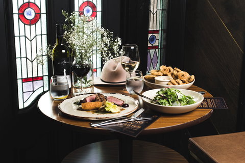 Earl Of Leicester Hotel - Accommodation Nelson Bay 2