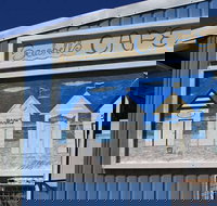 Mercado Negro - Nelson Bay Accommodation.com