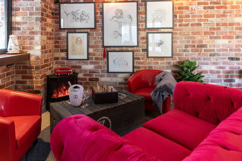 The General Wine Bar And Kitchen - Accommodation Nelson Bay 0