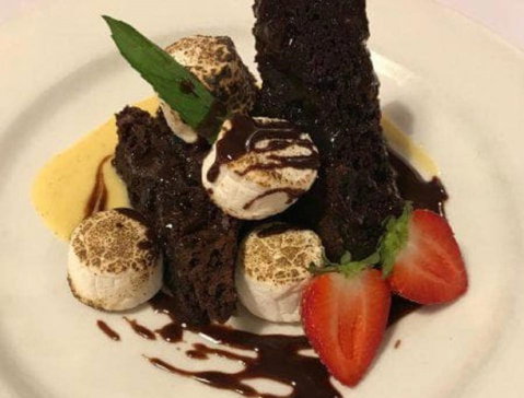 Trappers Restaurant - Nelson Bay Accommodation.com 1