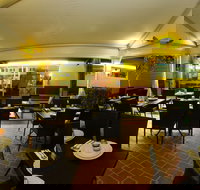 A Thai 5 - Accommodation Nelson Bay