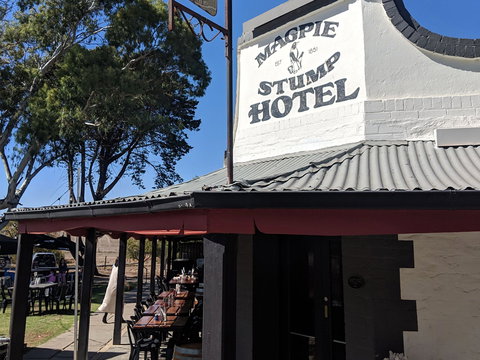 Magpie And Stump Hotel - Accommodation Nelson Bay 0