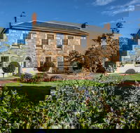 Penny's Hill Cellar Door - Accommodation Nelson Bay