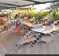 Loong Fong Seafood Restaurant - Nelson Bay Accommodation.com