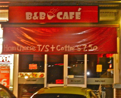 B&B Café - Accommodation Nelson Bay 0