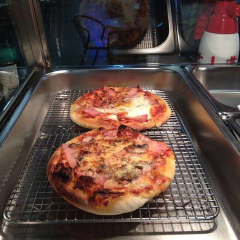 Malaga Markets Woodfired Pizza & Pasta - Accommodation Nelson Bay 0