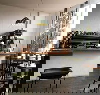 Rainbow Gallery  Cafe/Bar - Accommodation Nelson Bay