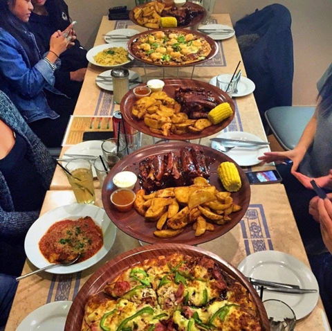 Aldo's Pizza - Accommodation Nelson Bay 0