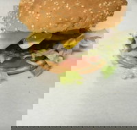 George's Snackbar - Accommodation Nelson Bay