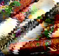 Mr Foxx - Nelson Bay Accommodation.com