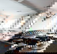 The Corner House - Accommodation Nelson Bay